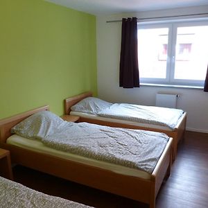 Dreibettzimmer